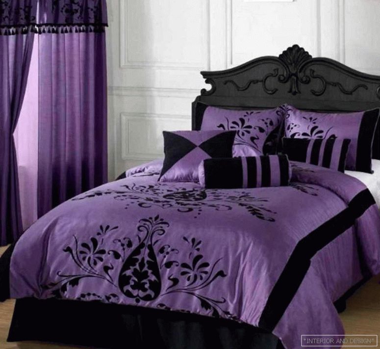 Rideaux violets pour la chambre 2